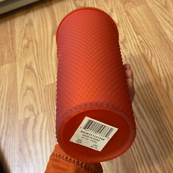 Red Studded Matte Textured Valentine’s Starbucks 24oz Travel Cup - Picture 2 of 4